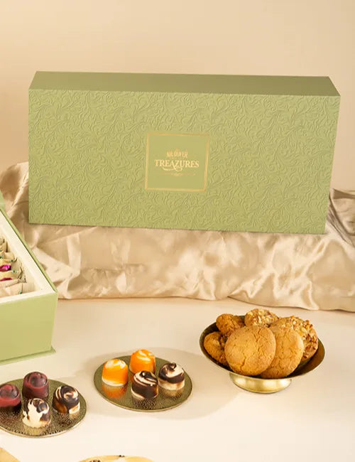 Niloufer Mini Combo Box